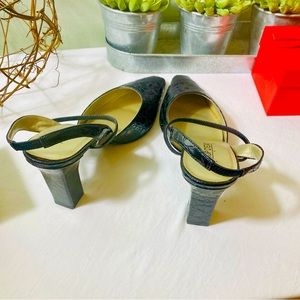 Slingback dress shoes